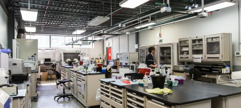 HFIR Scientific Labs-0026_sm.jpg